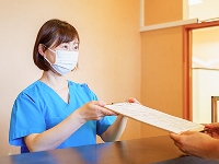 ご予約・受付・問診票の記入イメージ画像